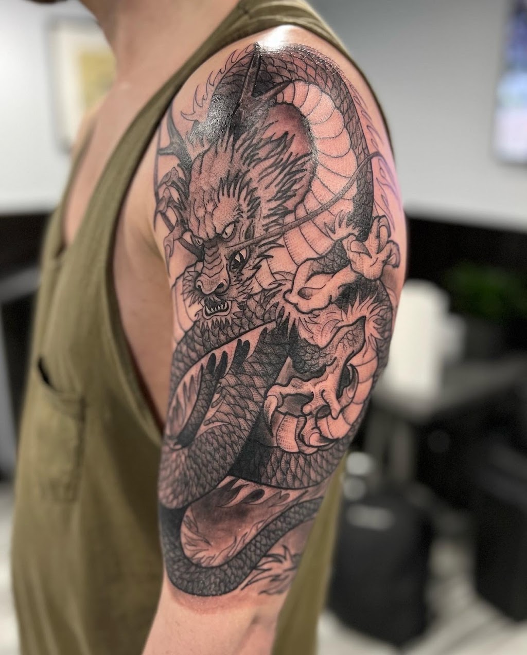 Mr Ink Tattoo | 25 Bellhouse Ave, Brantford, ON N3T 0T7, Canada | Phone: (226) 387-9019