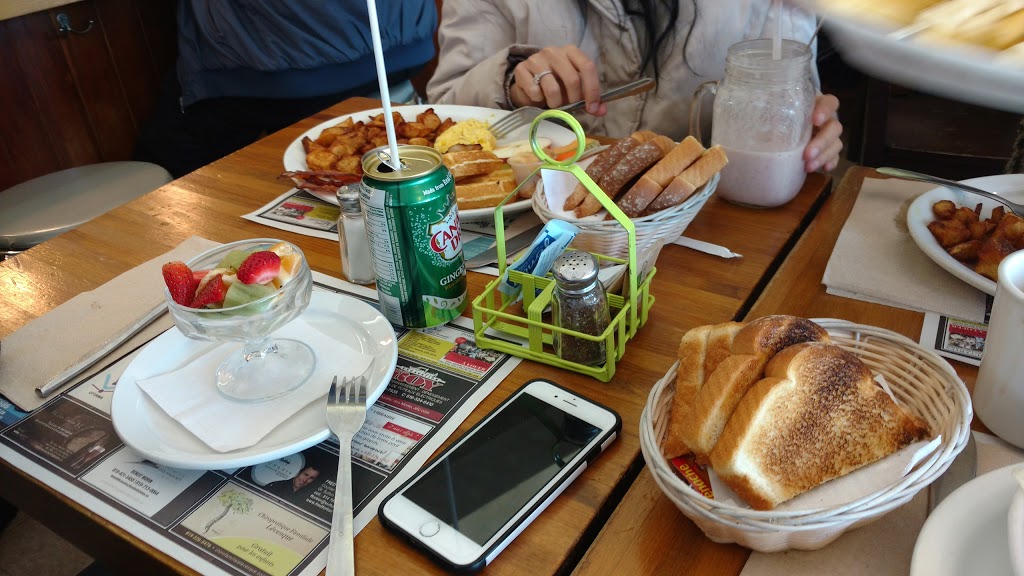 Resto chez nous | 161 161 Boulevard Norbert Morin, Sainte-Agathe-des-Monts, QC J8C 2W4, Canada | Phone: (819) 324-1000