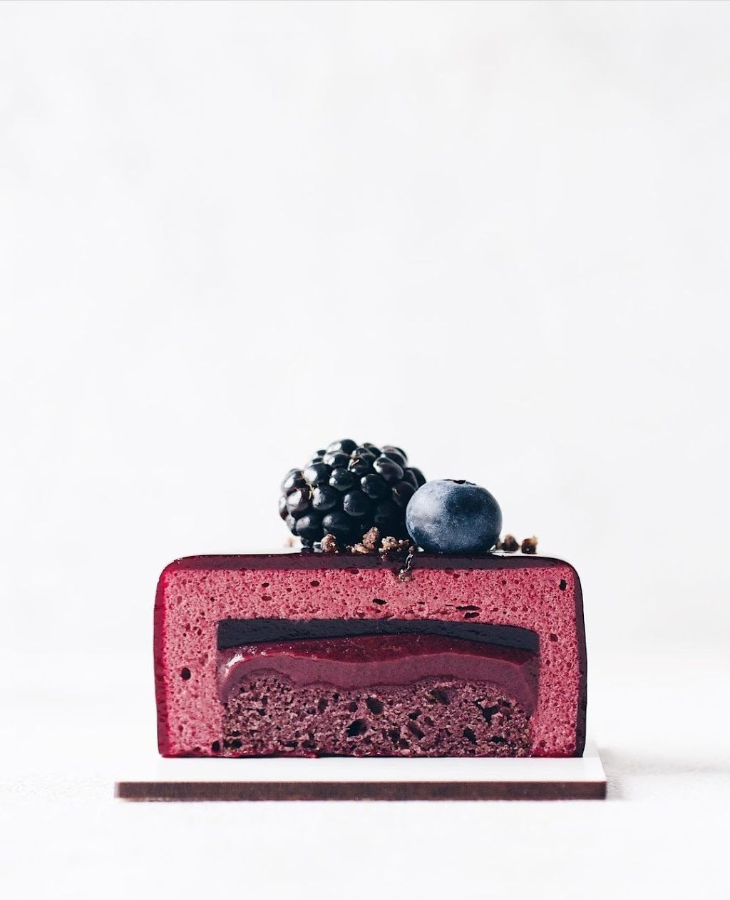 Le Doux Patisserie | 530 Waterloo St, Winnipeg, MB R3N 0T1, Canada | Phone: (204) 306-4050