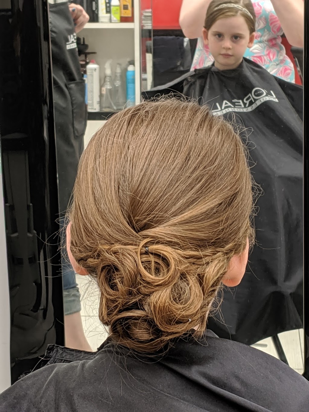 Total Image Hair Salons | 999 Upper Wentworth St, Hamilton, ON L9A 4X5, Canada | Phone: (905) 574-1755
