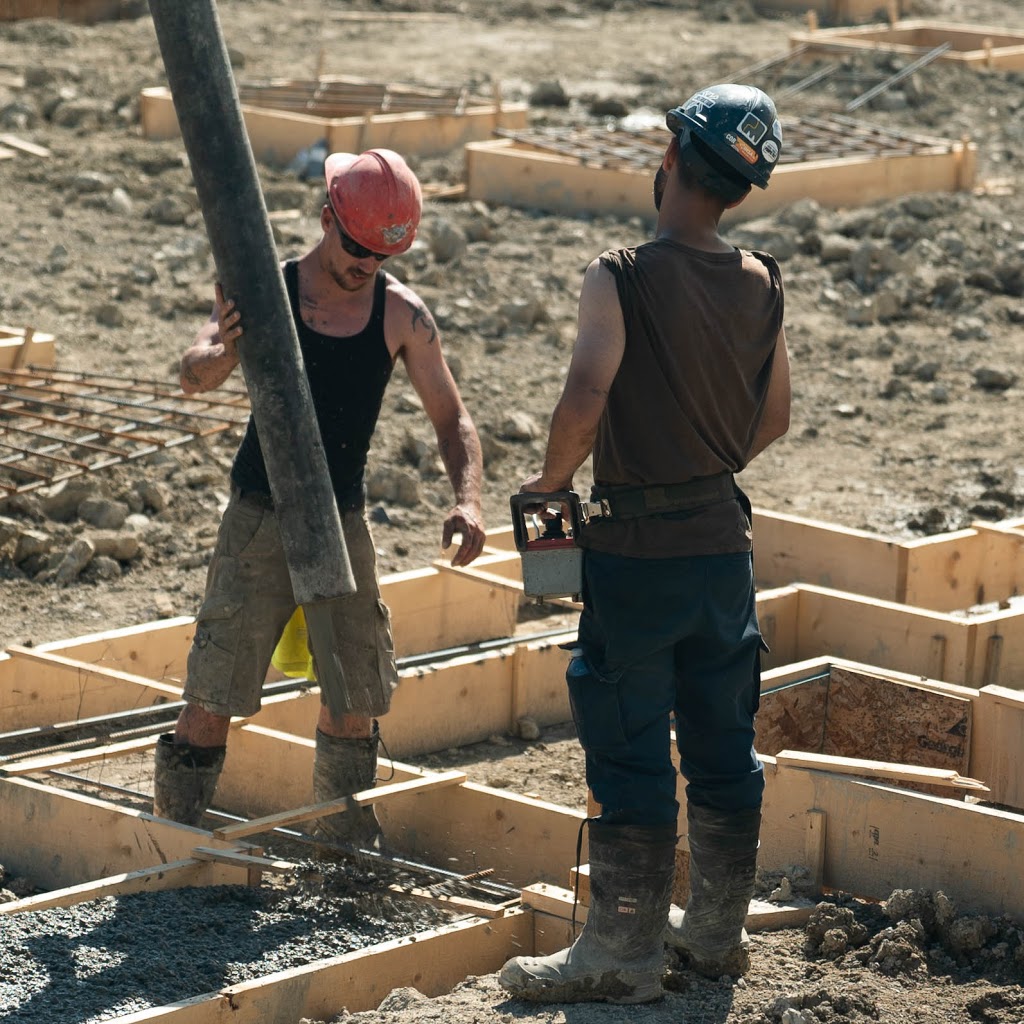 DiBella Construction Ltd Concrete Forming Company | 100 Sandringham Dr, Barrie, ON L4M 7J5, Canada | Phone: (705) 725-1200