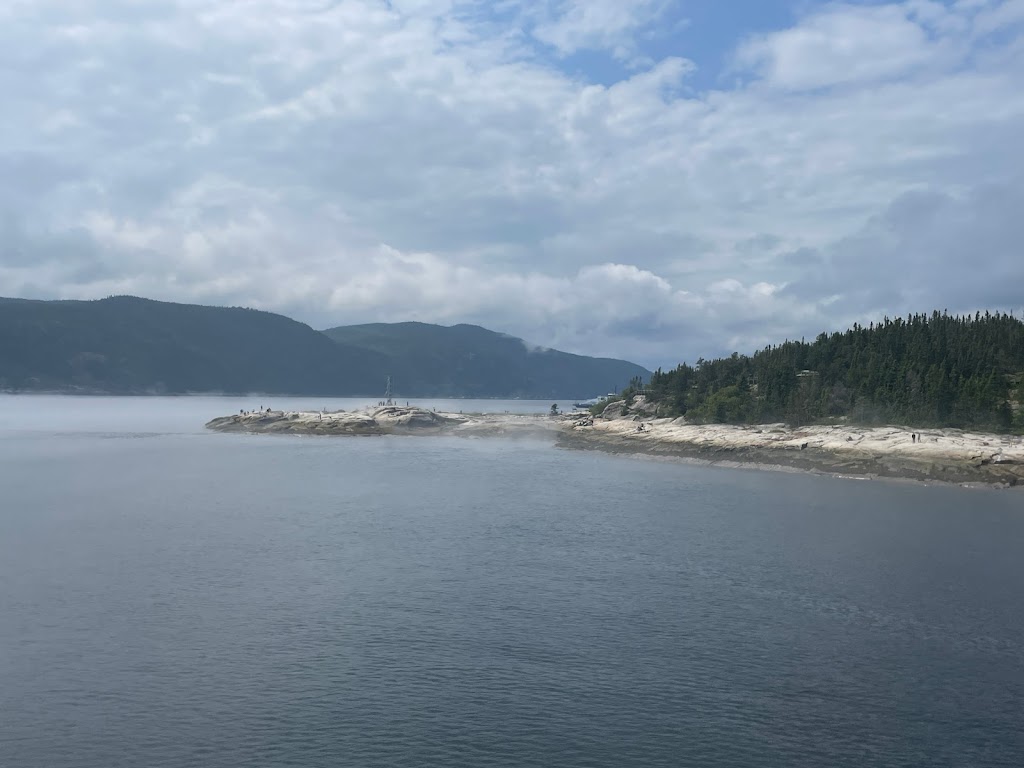 Croisières AML | 165 Rue du Bord de lEau, Tadoussac, QC G0T 2A0, Canada | Phone: (866) 856-6668