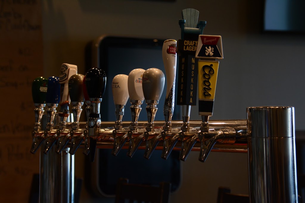 The Pickled Piper Bar & Grill | 210 Guelph St, Georgetown, ON L7G 4A9, Canada | Phone: (905) 877-1848