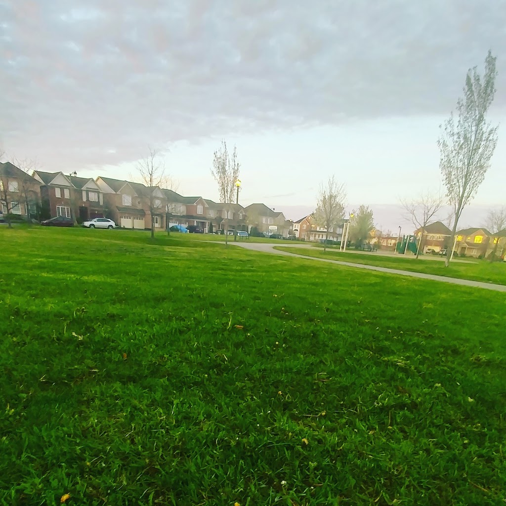 Sisken Trail Park | 157 Staines Rd, Scarborough, ON M1X, Canada | Phone: (416) 338-4386