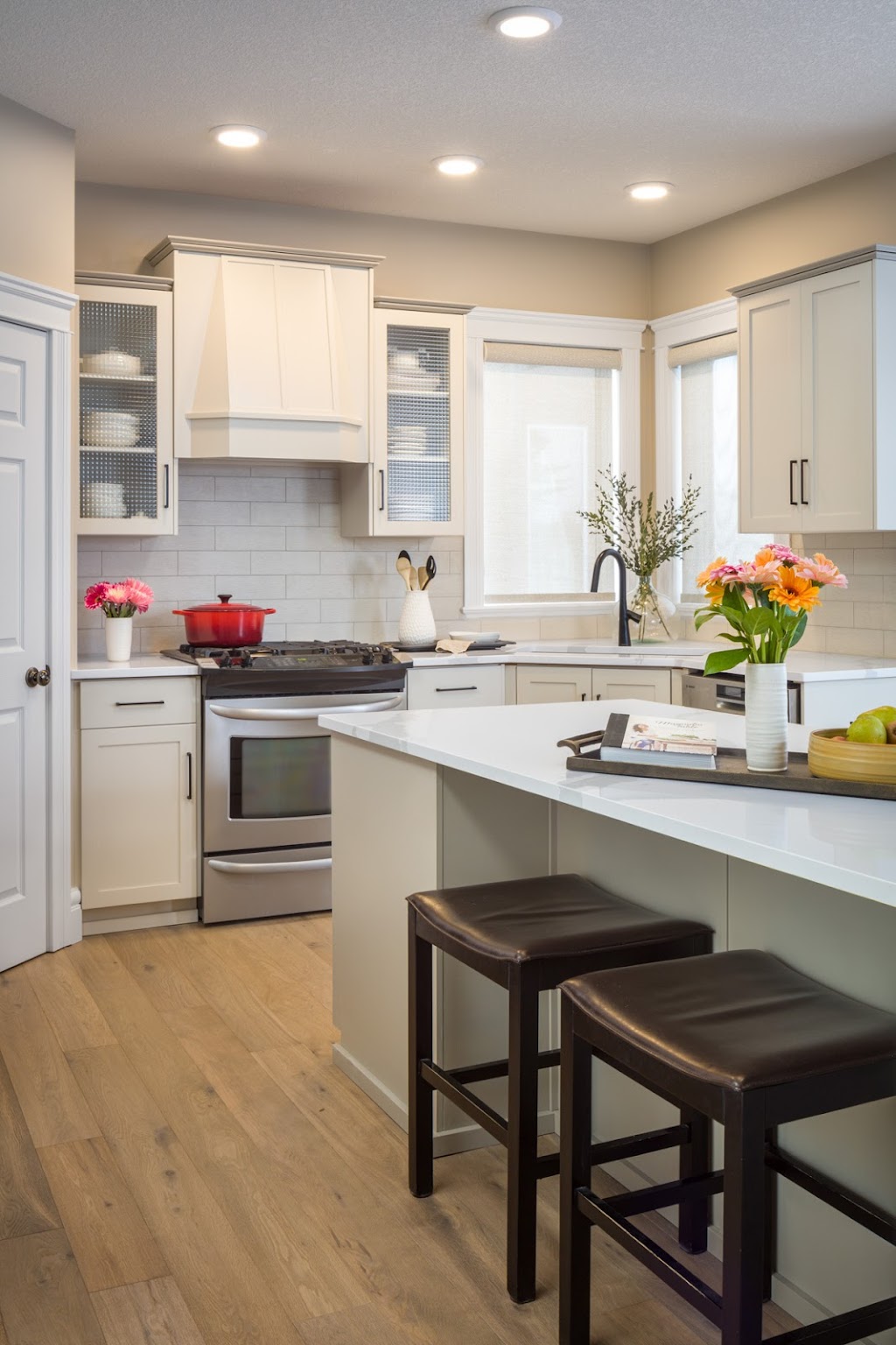 Creative Design Construction | 86 Gladys Ridge Rd SW, Calgary, AB T3E 4J1, Canada | Phone: (403) 901-3337