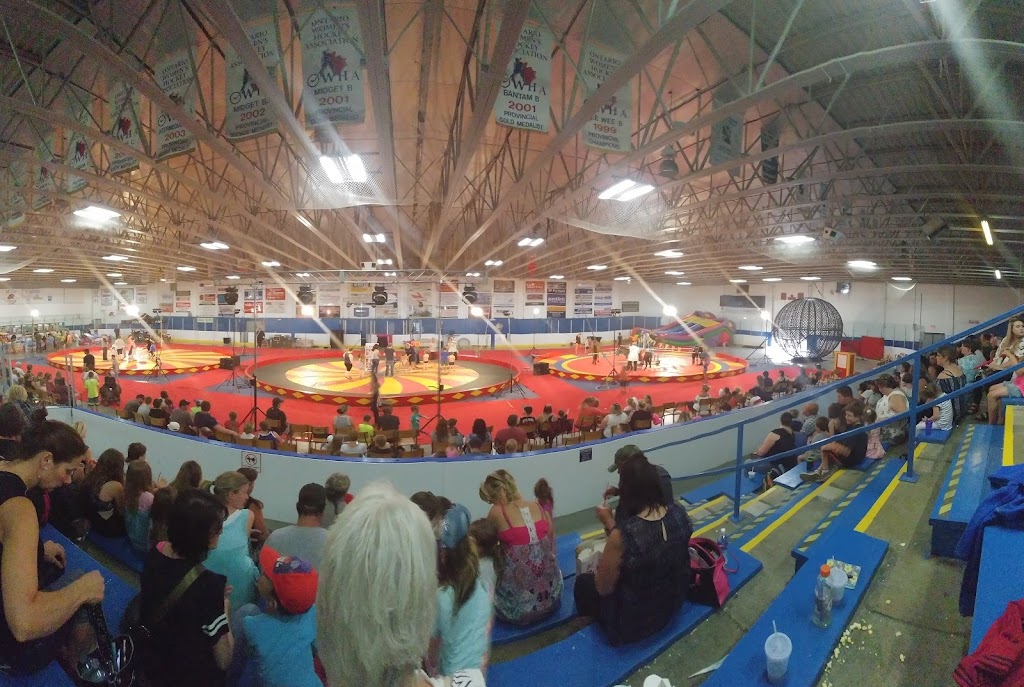 Walkerton Community Centre | 290 Durham St W, Walkerton, ON N0G 2V0, Canada | Phone: (519) 881-0625
