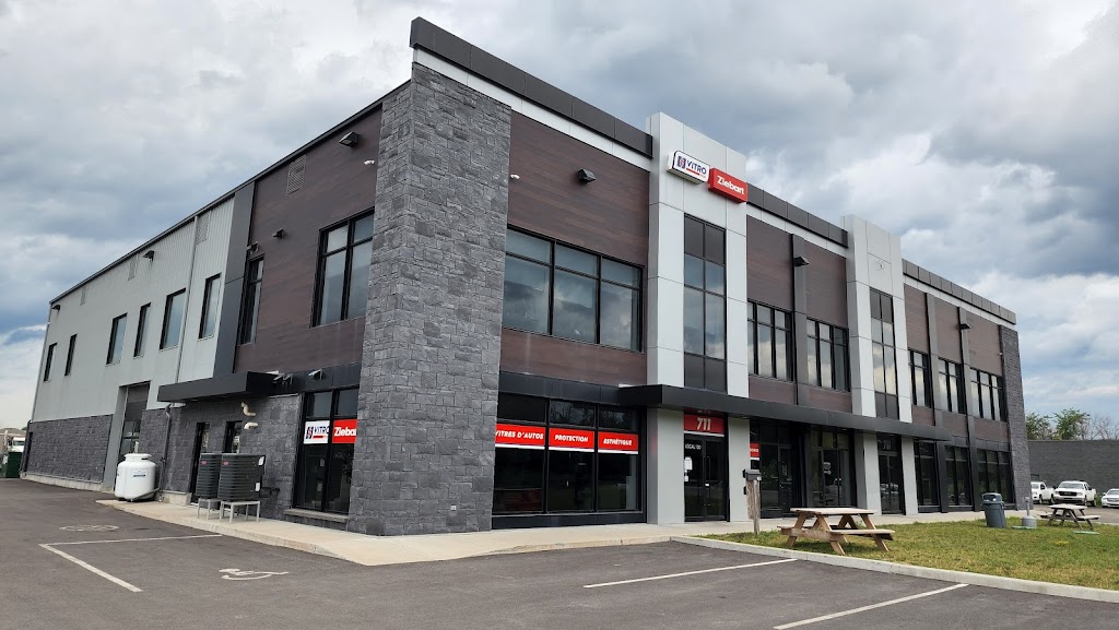 VitroPlus / Ziebart | 711 Rte Harwood Local 120, Vaudreuil-Dorion, QC J7V 8P2, Canada | Phone: (450) 455-8473