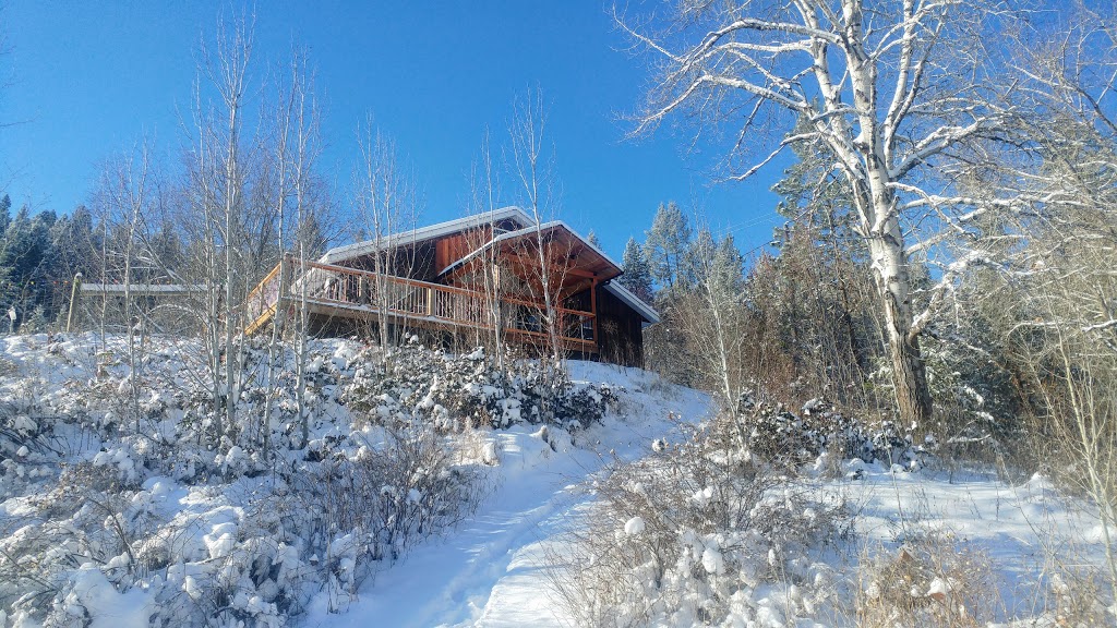 Crows Nest Photography | 11650 Brown Creek Rd, Grand Forks, BC V0H 1H8, Canada | Phone: (250) 442-4285