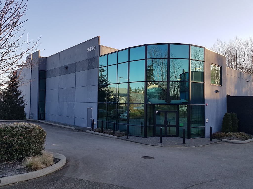 Clearbrook Glass | 5430 275 St, Langley City, BC V4W 3X7, Canada | Phone: (604) 854-1327