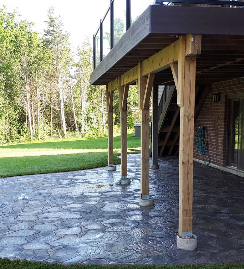 Renew Landscaping | 1092 Smith St, Brighton, ON K0K 1H0, Canada | Phone: (613) 403-4374