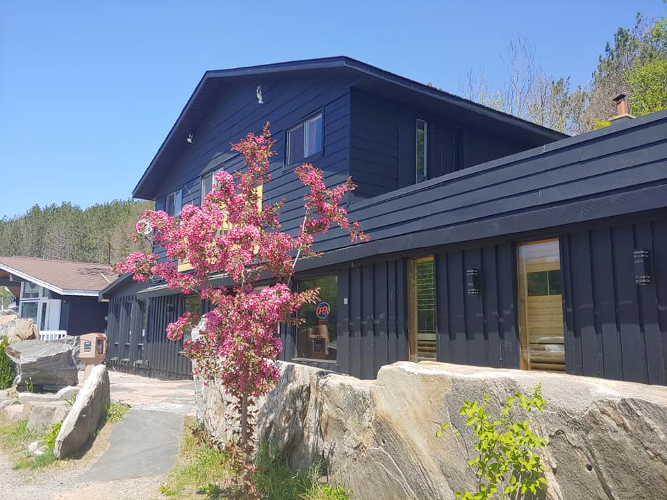 Blakes Memories of Muskoka | 1200 Lake Joseph Rd, Parry Sound, ON P2A 2W8, Canada | Phone: (705) 378-0200