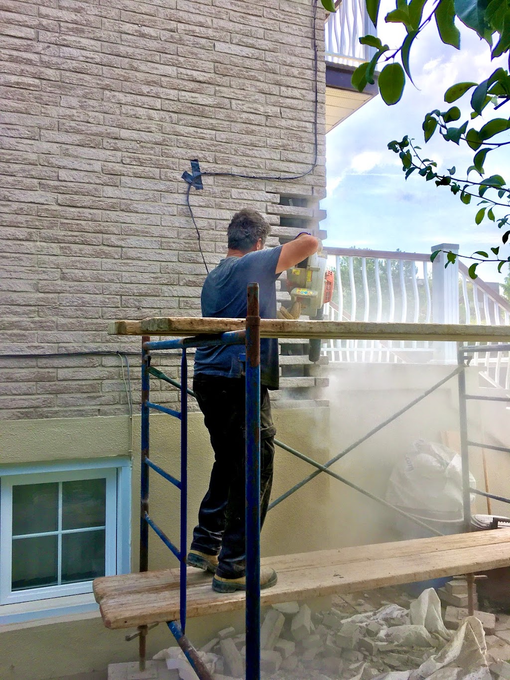 Construction Brunori | 168 Bd Industriel, Châteauguay, QC J6J 4Z2, Canada | Phone: (450) 692-4301