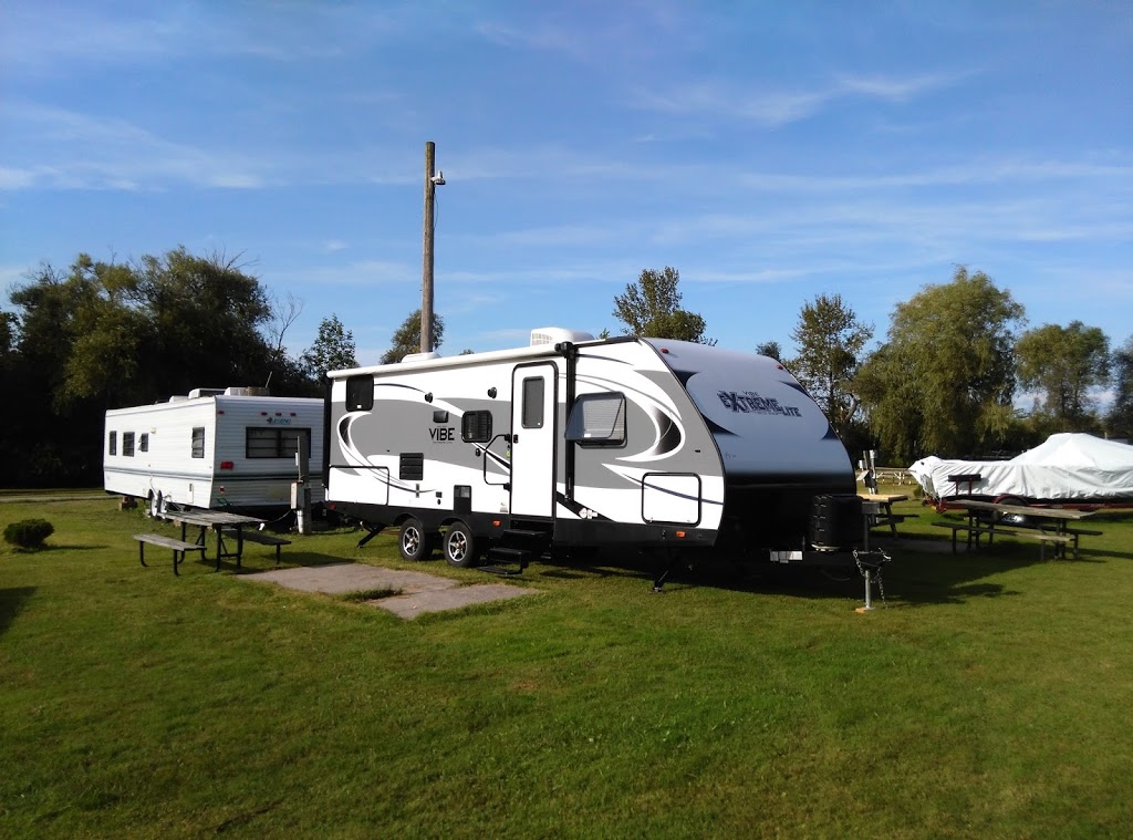 Sunrise Tourist Trailer Park | 5241 Rice Lake Dr N, Bewdley, ON K0L 1E0, Canada | Phone: (905) 797-2456