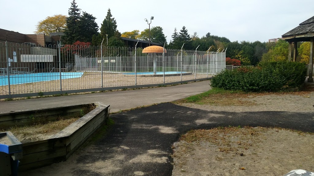 Northwood Swimming Pool | 15 Clubhouse Ct, North York, ON M3L 2K5, Canada | Phone: (416) 395-6695