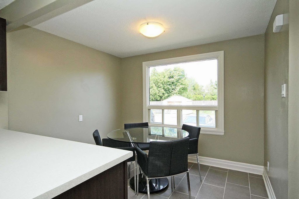 Elmridge Gardens - CLV Group | 1910 Elmridge Dr, Gloucester, ON K1J 6S7, Canada | Phone: (613) 518-1076