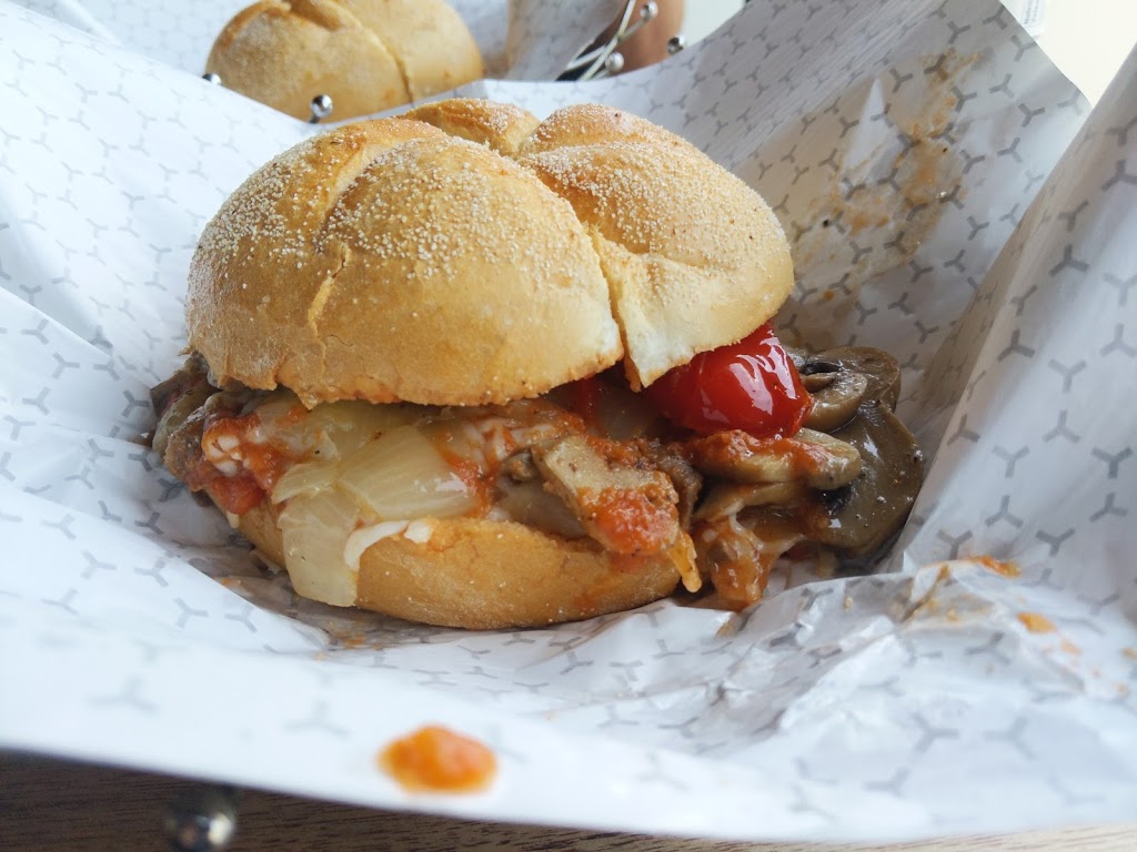 Lets Be Frank Italian Eatery | 1100 Davis Dr, Newmarket, ON L3Y 8X8, Canada | Phone: (905) 967-1122