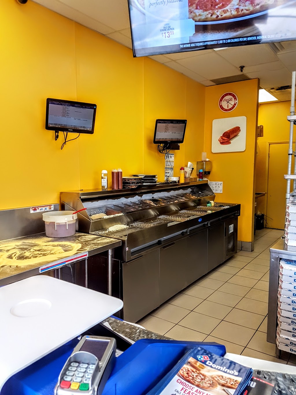Dominos Wexford | 1 Wexford Rd, Brampton, ON L6Z 2W1, Canada | Phone: (905) 846-9999