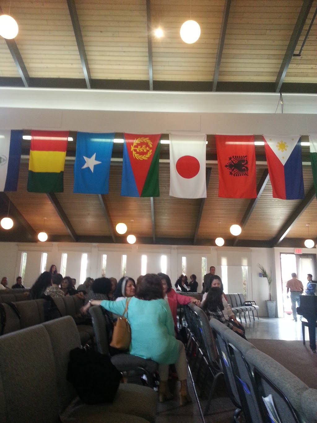 Tabernaculo Biblico Bautista El Redentor | 2551 E 49th Ave, Vancouver, BC V5S 1J6, Canada | Phone: (604) 659-4225