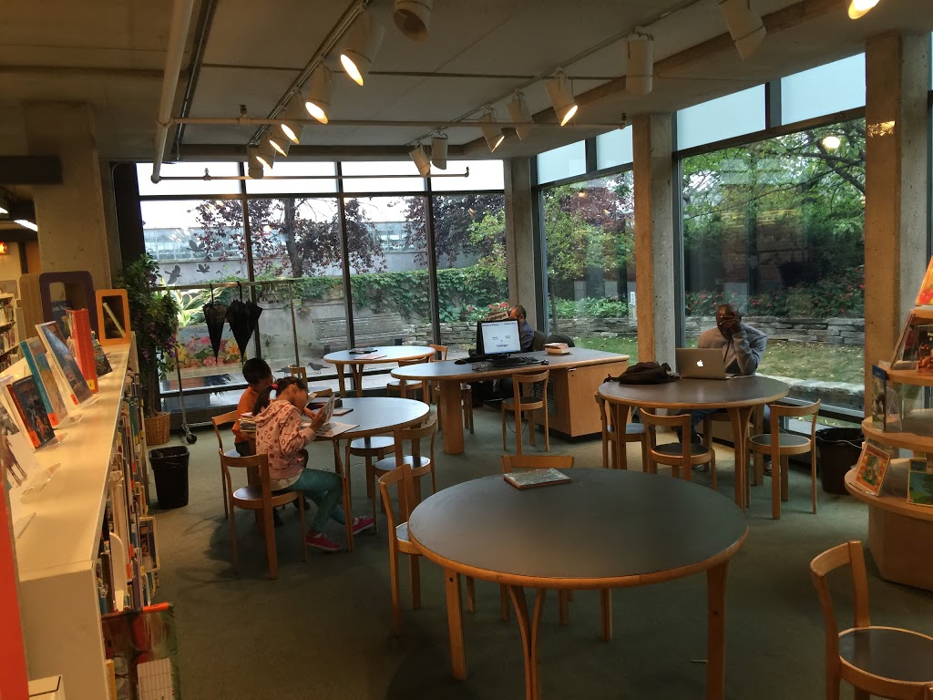 Westmount Public Library | 4574 Rue Sherbrooke Ouest, Westmount, QC H3Z 1G1, Canada | Phone: (514) 989-5300