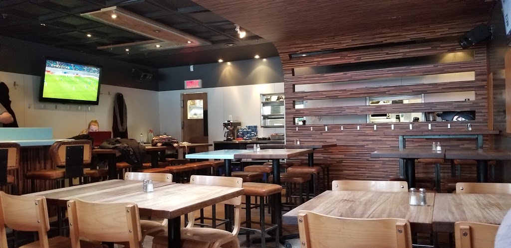 Cactus Restaurant Bar | 814 Avenue Myrand, Québec, QC G1V 2V5, Canada | Phone: (418) 527-9111