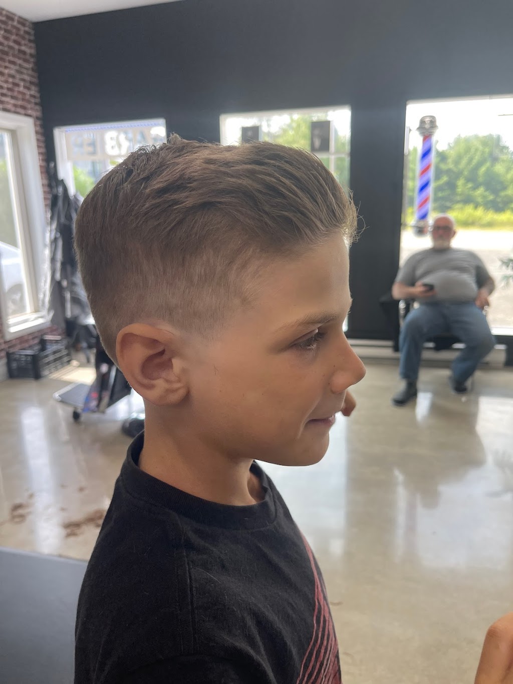 Classik barbershop | 346 QC-273, Saint-Apollinaire, QC G0S 2E0, Canada | Phone: (581) 989-4321