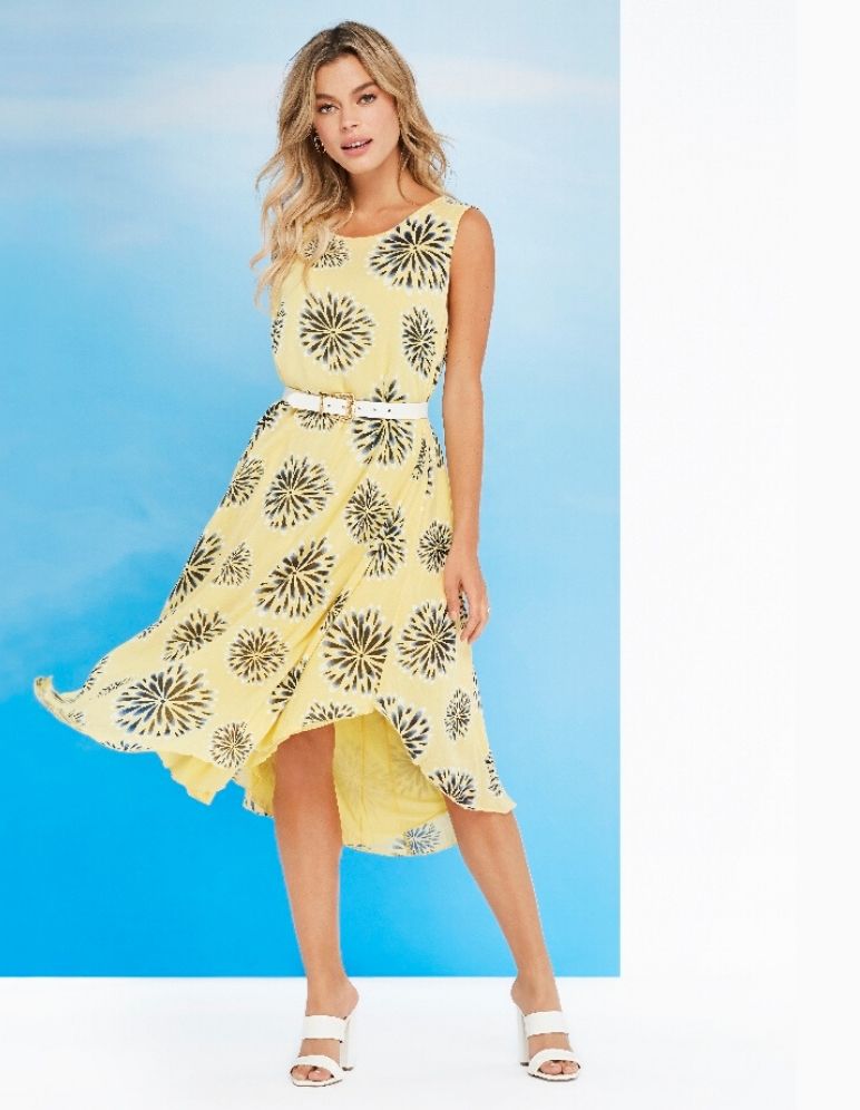 Janet Kemp Ladies Fashion | 150 Dunlop St E #106, Barrie, ON L4M 6H1, Canada | Phone: (705) 728-2838