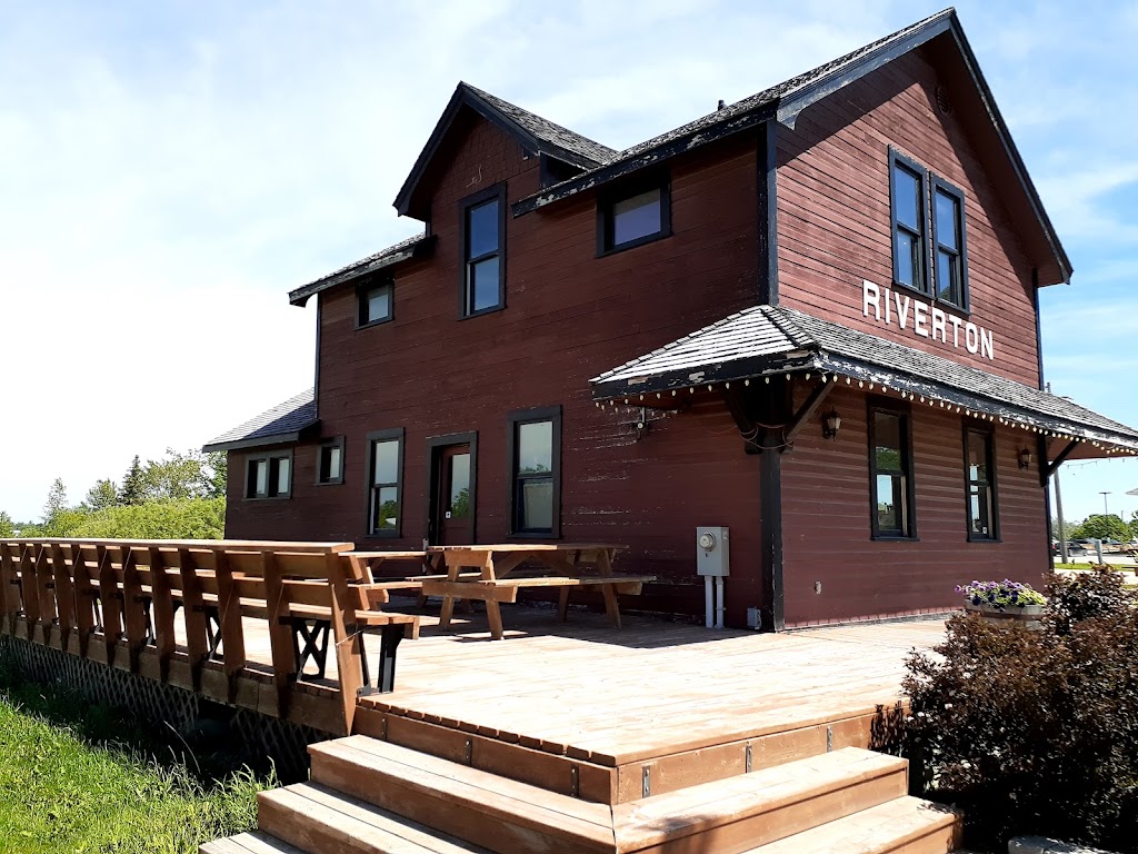 Riverton Motor Inn | 83 Main St, Riverton, MB R0C 2R0, Canada | Phone: (204) 378-5118