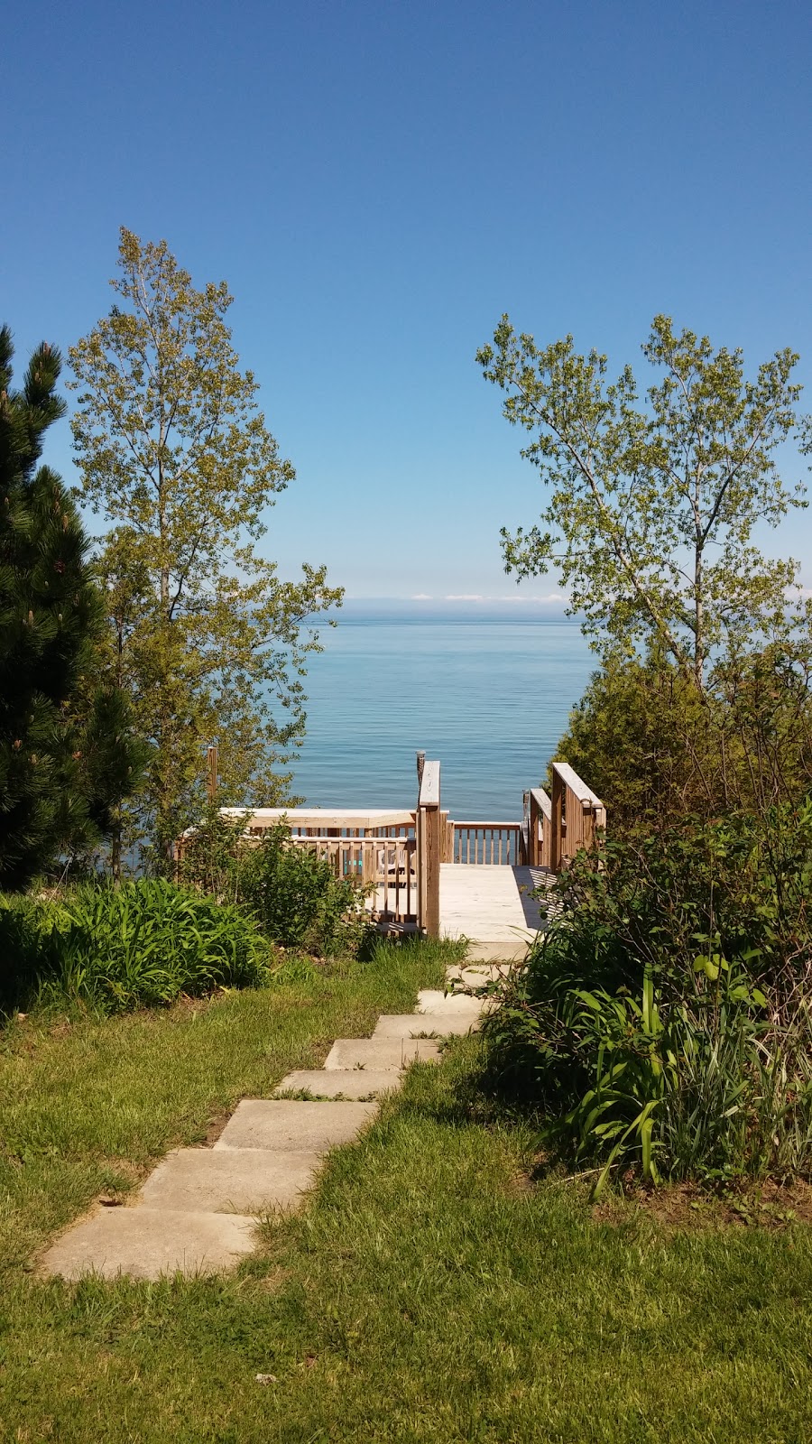 Roses Cabins | 5095 Lakeshore Rd, Lexington, MI 48450, USA | Phone: (810) 712-3777
