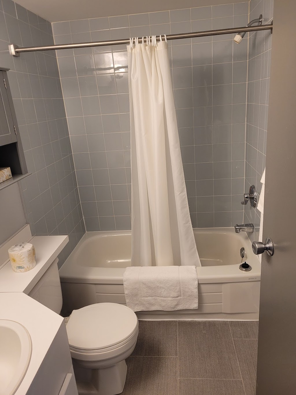 Claymore Inn and Suites | 137 Church St, Antigonish, NS B2G 2E2, Canada | Phone: (902) 863-1050