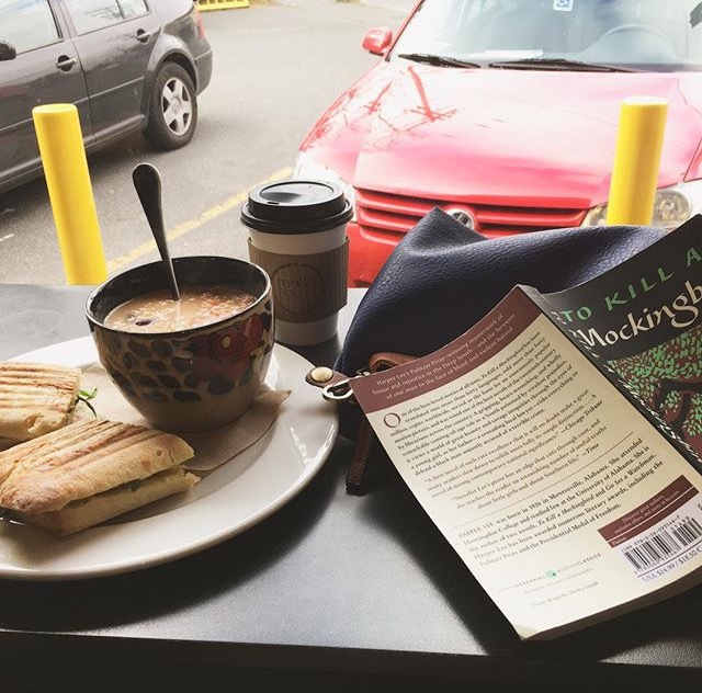 QV Coffee House | 1769 Fort St, Victoria, BC V8R 1J4, Canada | Phone: (250) 590-8230