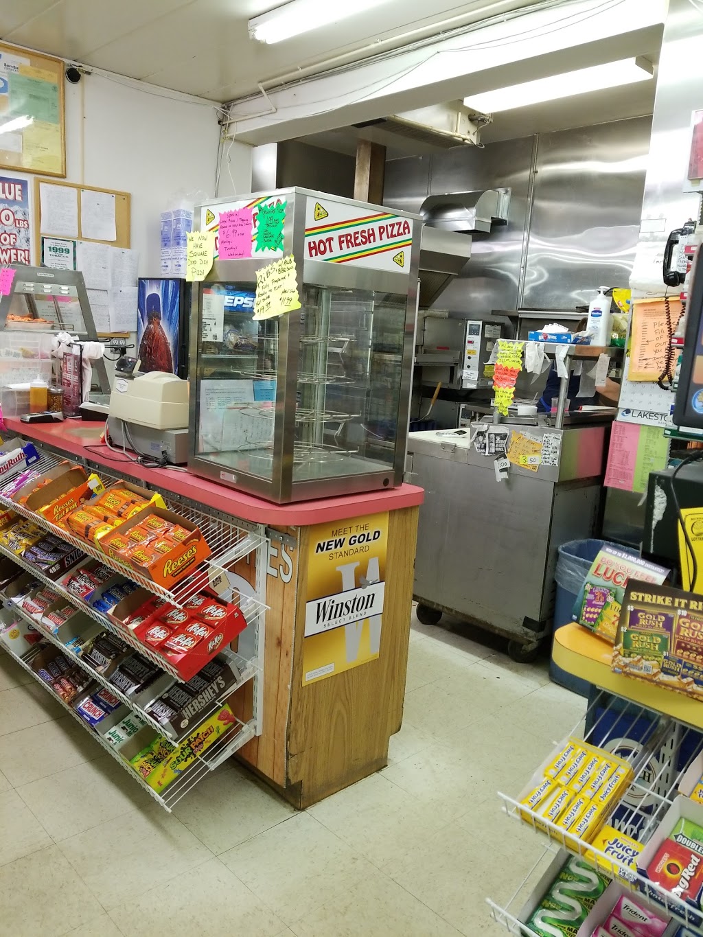 Memphis Party Store | 80183 Main St, Memphis, MI 48041, USA | Phone: (810) 392-2005