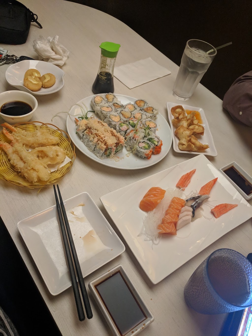 Dragon Rolls Japanese + Thai | 1105 Kingston Rd unit 6-8, Pickering, ON L1V 1B5, Canada | Phone: (905) 839-9888