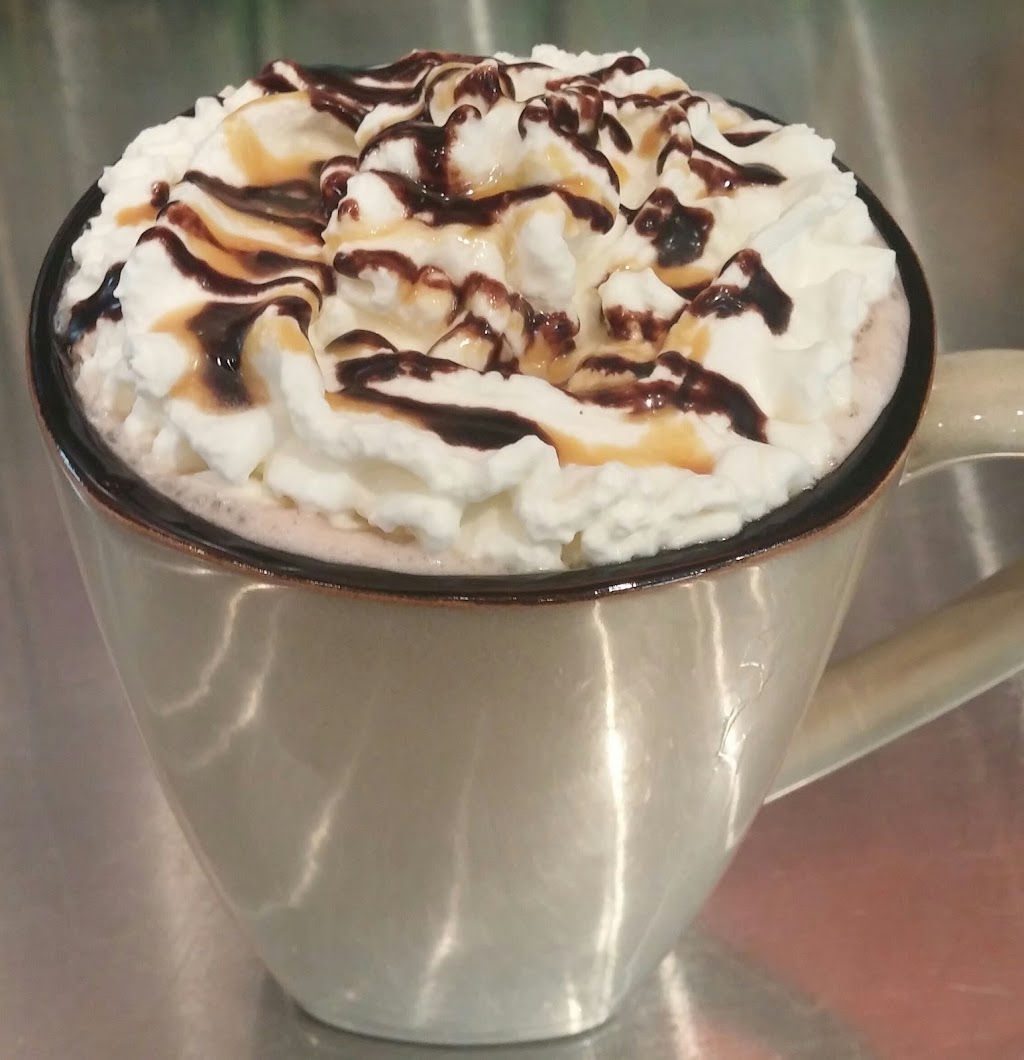 Good Earth Coffeehouse | 1971 Oak Bay Ave, Victoria, BC V8R 1E2, Canada | Phone: (250) 590-5324
