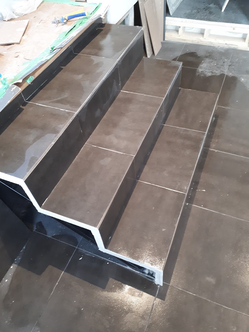 Mello Renovation ltd. | Fairchild Pl, London, ON N6E 3E5, Canada | Phone: (519) 694-7527