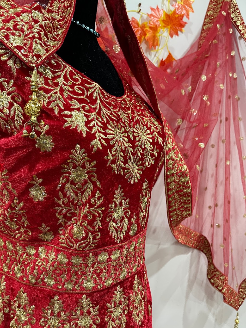 Stitching and Alteration Punjabi Suits | 60 Sussexvale Dr, Brampton, ON L6R 0W2, Canada | Phone: (647) 762-0302