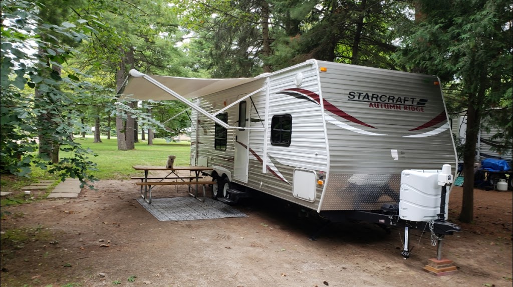 Glamping RV & Enclosed Trailer Rentals | Bishopgates Road, King St, Burford, ON N0E 1A0, Canada | Phone: (519) 755-6569