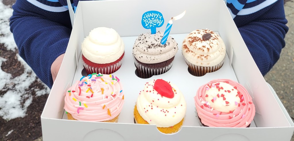 Cupcakes at Guildford | 10355 152 Street #1376 #1376, Surrey, BC V3R 7C1, Canada | Phone: (604) 588-2144
