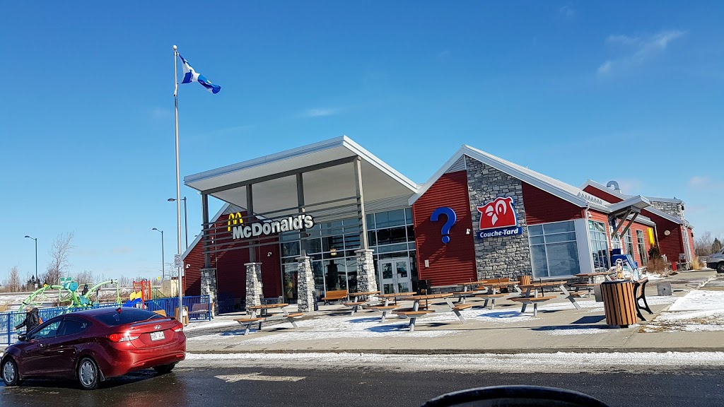Aire de service de Melbourne | 1035 QC-243, Melbourne, QC J0B 2B0, Canada