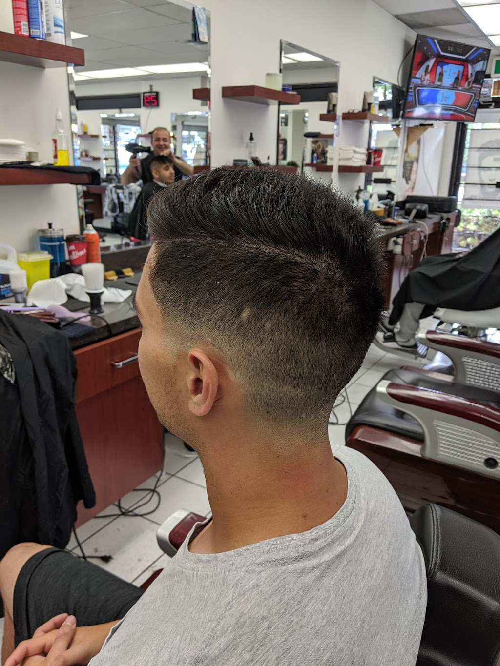 Sam & Jamals Barbershop | 6840 King George Blvd #104, Surrey, BC V3W 4Z9, Canada | Phone: (604) 590-6020