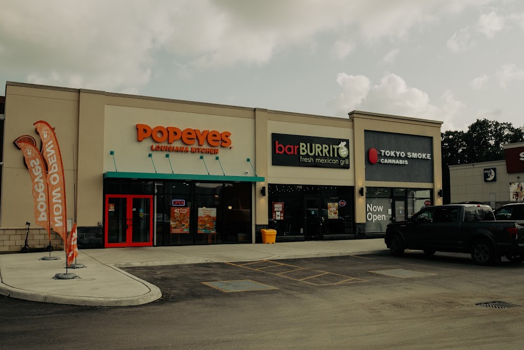 Popeyes Louisiana Kitchen | 895 10th St #893, Hanover, ON N4N 1S4, Canada | Phone: (519) 837-0686