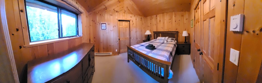 Desolation Sound Resort | 2694 Dawson Rd, Powell River, BC V8A 0G3, Canada | Phone: (604) 483-3592