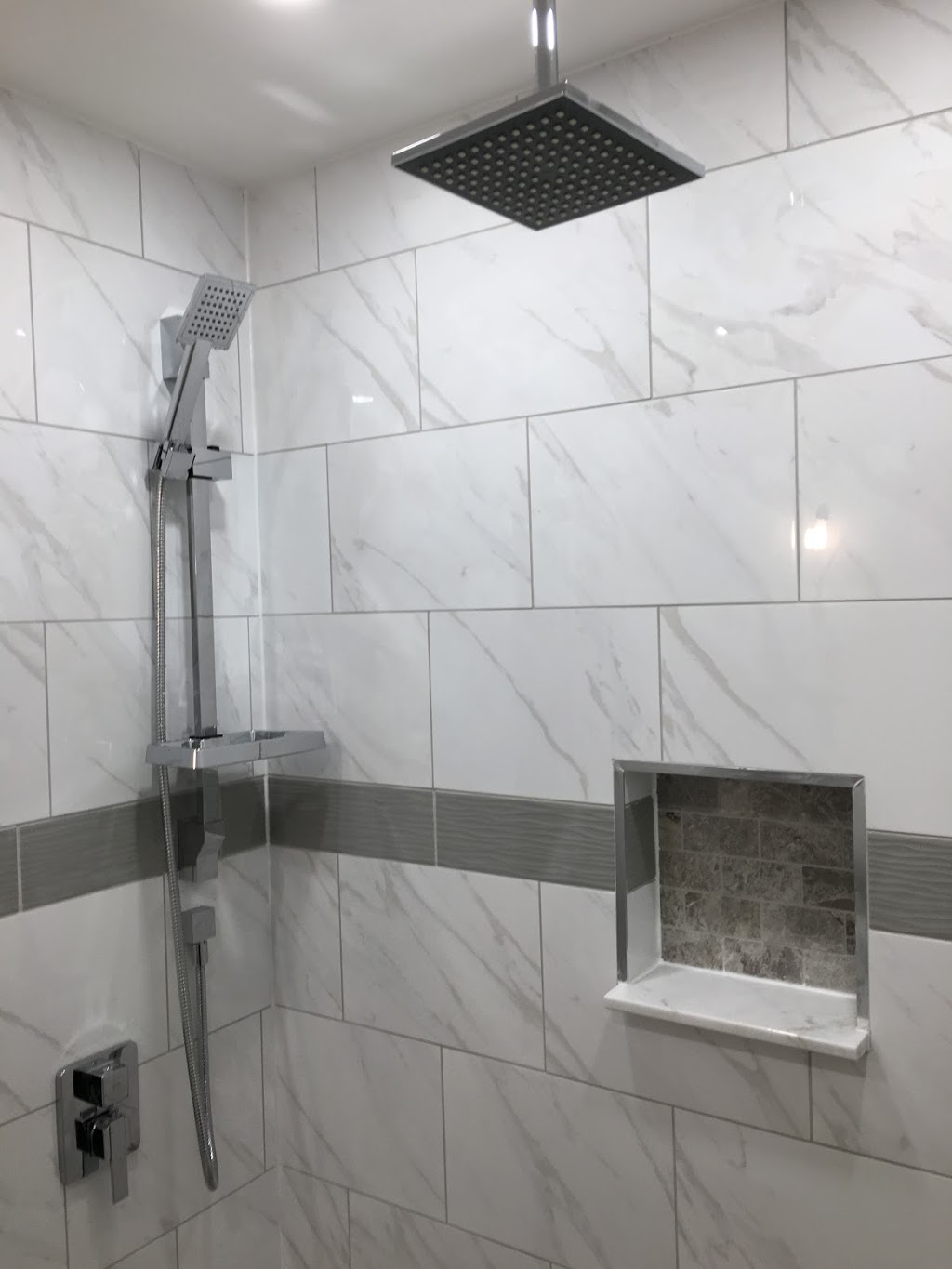 Eureka Contracting | 37 Morgans Rd, East Gwillimbury, ON L9N 0E7, Canada | Phone: (647) 866-9414