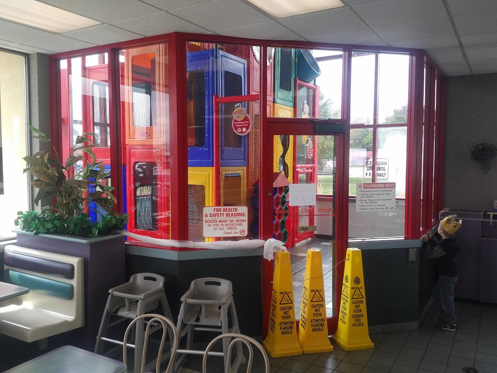 Burger King | 2460 Winston Churchill Blvd, Oakville, ON L6H 6J5, Canada | Phone: (905) 829-4792
