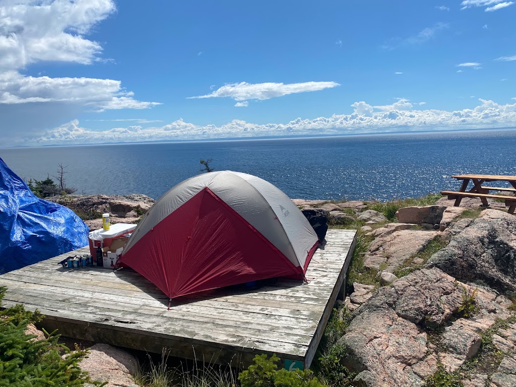 Mer et monde écotours | 20 Chem. Jalbert, Grandes-Bergeronnes, QC G0T 1G0, Canada | Phone: (418) 232-6779