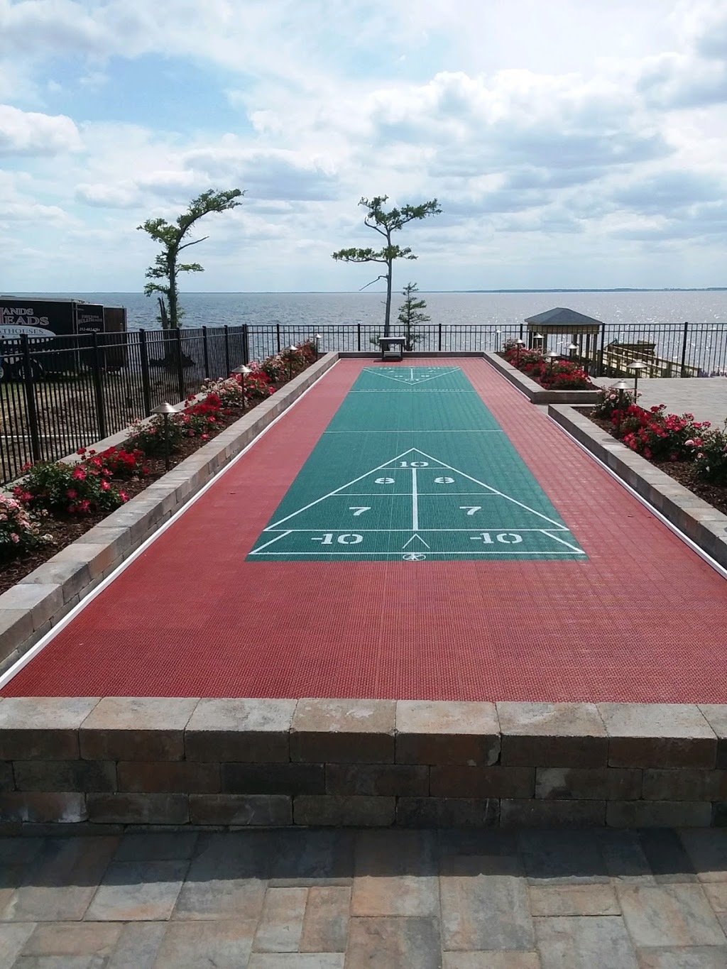 Planet Shuffleboard | 410 Rue Martel, Chambly, QC J3L 1V5, Canada | Phone: (450) 447-1066