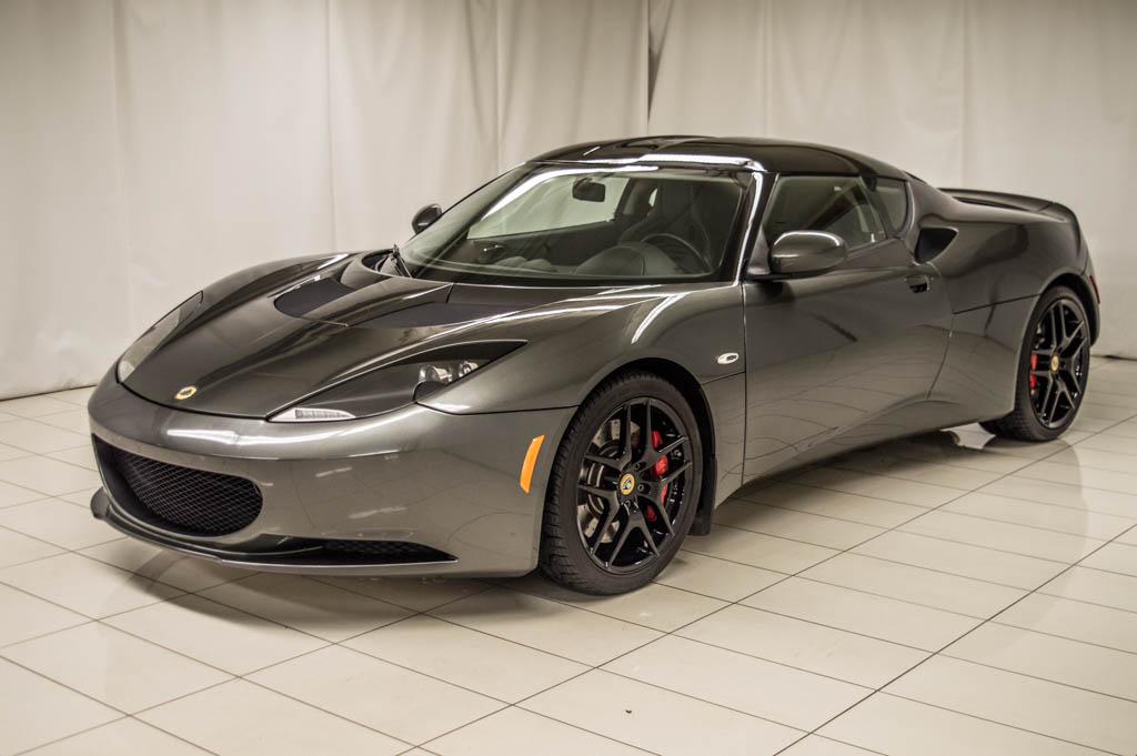 Lotus Montréal | 16710 Route Transcanadienne, Kirkland, QC H9H 4M7, Canada | Phone: (514) 735-0555