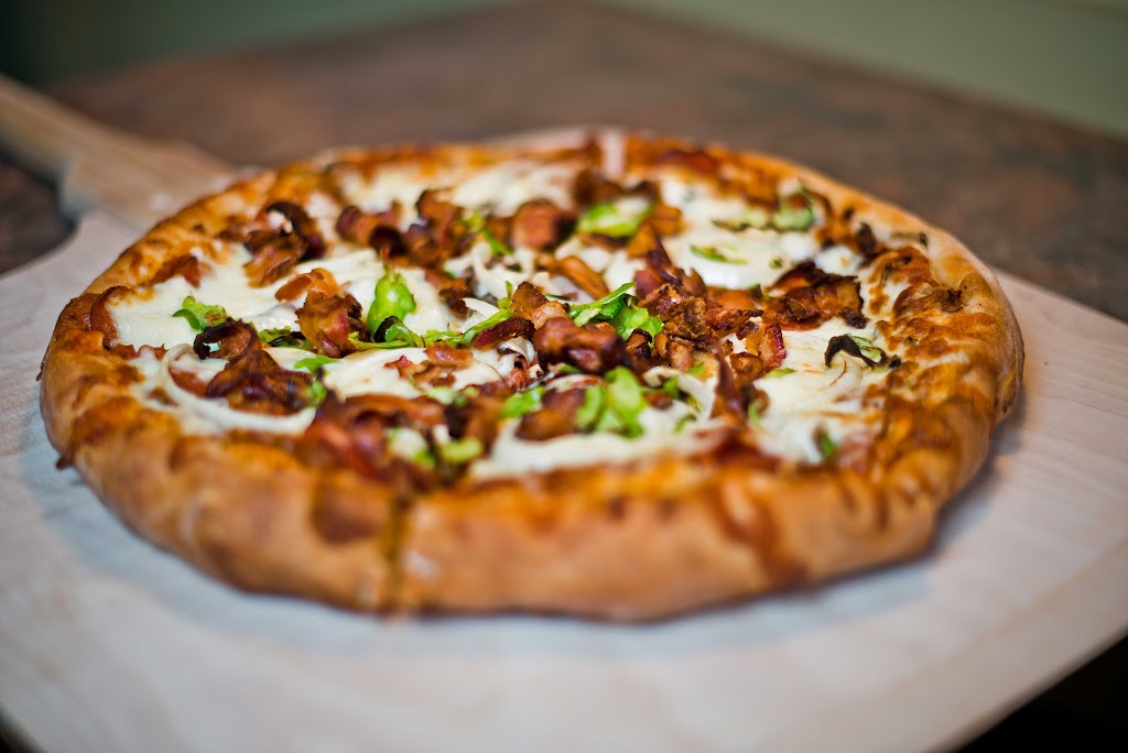 Restaurant Pizza Giffard Inc | 2994 Boulevard Sainte-Anne, Québec, QC G1E 3J3, Canada | Phone: (418) 663-6373