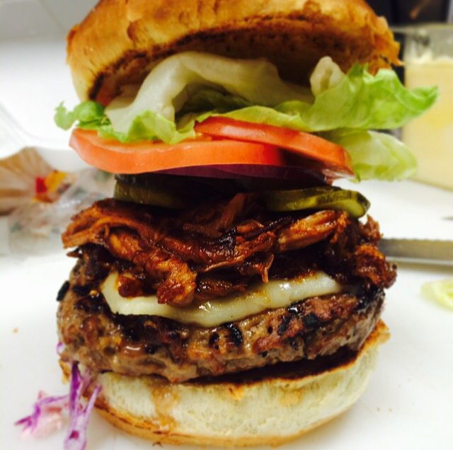 Maggies Diner | 360 Lakeshore Rd W, Mississauga, ON L5H 1H3, Canada | Phone: (905) 278-4405