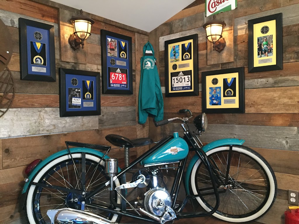 Mur du coureur | Runners Wall | 1208 Ch Tiffin, LeMoyne, QC J4P 3H1, Canada | Phone: (514) 891-7478