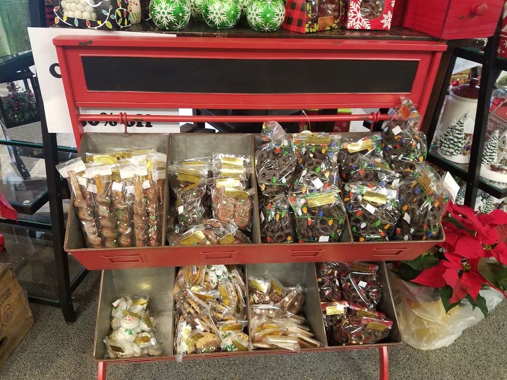 Richmond flower shop and chocolates | 69001 Main St, Richmond, MI 48062, USA | Phone: (586) 727-1011